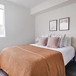 Modern 2Bd 2Ba, 5 Min To Santa Monica Pier!